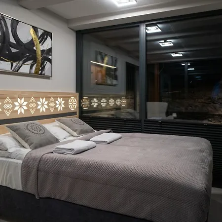 Apartament Skyline *